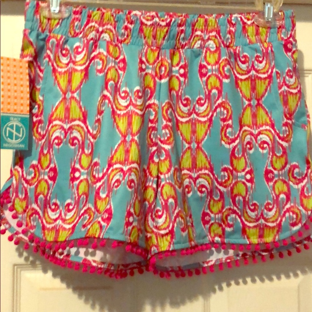 NWT Tracy Negoshian Pom Pom shorts
